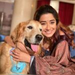 Tina Datta Instagram - A hug that takes away all my stress and worries... My baby boy!! ❤️ . . . #FamilyDatta #FamilySunday #EklaChaloRe #WarriorPrincess #HumRaheNaRaheHum #dogsofinstagram #petlovers #doglover #tinadatta Umbergaon
