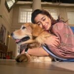 Tina Datta Instagram - A hug that takes away all my stress and worries... My baby boy!! ❤️ . . . #FamilyDatta #FamilySunday #EklaChaloRe #WarriorPrincess #HumRaheNaRaheHum #dogsofinstagram #petlovers #doglover #tinadatta Umbergaon