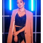 Tina Datta Instagram – I often wonder,
Why the skies thunder? 
Is that some blunder? 
Ohh, I often wonder!!

Clapping at my own poems…
.
.
.
#EklaChaloRe #WarriorPrincess #TinaKaStyle #fashion #style #ootd #ootdfashion #stylefile #tinadatta