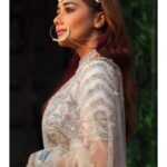 Tina Datta Instagram - Badlaav ki iss kahani mein, pyaar le aaya hai ek naya mod. Kaise karenge Surili aur Shivendra aane wale saare toofano ka saamna? Jaane ke liye dekhte rahiye Hum Rahe Na Rahe Hum; Monday to Friday, rat 9:00 baje, Sony Entertainment Television par. @sonytvofficial @swastikproductions . . . #SuriliShivKiShaadi #HumRaheNaRaheHum #SonyEntertainmentTelevision #wedding #photodump #jaybhanushali #tinadatta