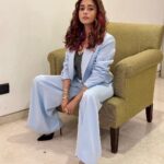 Tina Datta Instagram – This girl loves her work, maybe living in suitcases in and out of cities but love working around the clock, let’s keep it coming! #HappiestWhenImWorking
.
.
.
#EklaChaloRe #WarriorPrincess #TinaKaStyle #workmode #eventdiaries #lookbook #stylefile #tinadatta