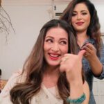Vidisha Instagram - Too intelligent ...Right !! 😍😆 @vidishasrivastava 🤣 #vidishashrivastava #rusa #charulmalik #funnyreels #comedyreels #anitabhabhi #bhabhijigharparhai #bjgph