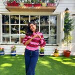 Aahana Kumra Instagram - Pink Wednesday 💕🌸🎀👙🦩👛 Also major missing Doon and the flowers everywhere! 💕🌞 #pinkwednesday . . . . #pink #wednesday #pinkpinkpink #wednesdaywisdom #wednesdays #wednesdaymotivation #dehradun #doon #doonstories Cafe De Piccolo