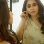 Aarthi Instagram - Catch a glimpse… 🪞