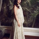 Aarthi Instagram - ‘My woman is the kind of woman who understands what looks good on her and she sticks to it.’ - Sabyasachi Mukherjee ✨ ✨ ✨ #celebratingsabyasachi #launchluncheon #indiandesigners #fashionnova #fashiongram #hyderabad_diaries #falaknumapalace #instafashion #sabyasachijewellery #sabyasachi #justanotherdayforthisgirl 👗 @sabyasachiofficial @evoluzionestyle 💄 @leiyamua 💆🏻‍♀️ @deepakmohanty1985 💎 @sabyasachiofficial 📸 @squintvision