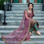 Aarthi Instagram - I don’t dress up for anyone but me 💜 . . . . . . . . . . . #weddingseason #glamitup #blingiton #bigfatindianweddings #familytime #indianfashion #glamtribe #takesavillage Tap for deets ✨✨✨
