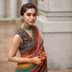 Aarthi Instagram - I prefer living in colour… ❤️💜🧡🖤💛🤍💚🤎 . . . . . . . . . . . . #weddingseason #glamitup #blingiton #bigfatindianweddings #familytime #glamtribe Tap for deets ✨