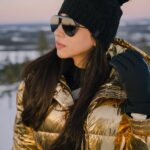 Aarthi Instagram - ‘O wind, if winter comes, can summer never come back?’ ❄️🤍❄️🤍❄️ #chennaisummergotmelike #hothotterhottest #agninakshathramsoodu #throwingitbacktolapland #finlandfeels #wintergirl #sweaterlover #dreamingofsnow