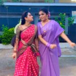 Aashika Padukone Instagram - Shoot gap la oru step podlamee @saira._.821 #talapathyvijay #leo #tamil #tollywood #dance #teenmaar