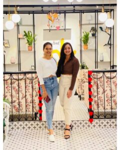 Aashika Padukone Instagram - Happiest Birthday ashiiiluuuuu 😘❤️| know u miss me I miss you tooo 🤗I know ur bday is incomplete without my Wish! Frm shooting everyday to then meeting once a week to then meeting once a month to then meeting once in 4 months to Not meeting at all!!!.... The love nd care is still the same! I just wish and pray tht u always get everything you've ever wished for!
Happy happy birthday ❤️😘🤗