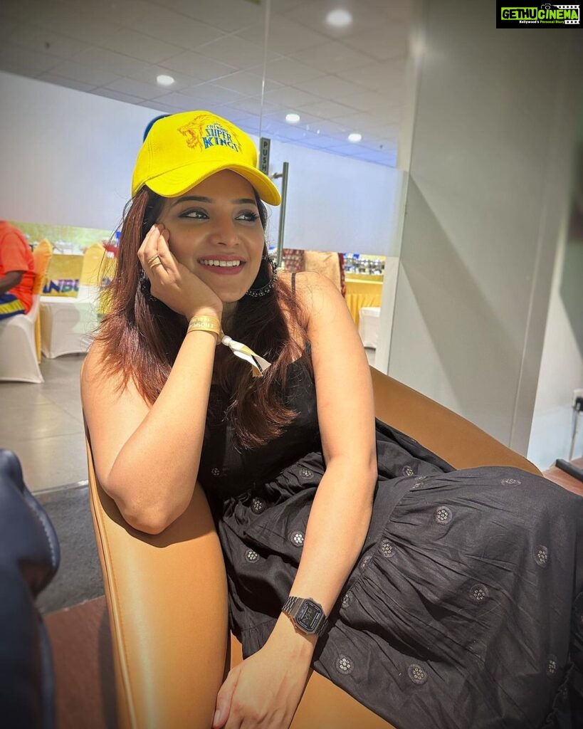 Aathmika Instagram - Thothalum Jeyichalum #CSK da 🦁 💛