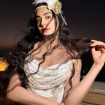 Adah Sharma Instagram - The Great Gatsby of 2023 SWIPE at your own risk . Designed by @dimpleacharya_official HMU #StarKidRadhaSharma @adah_ki_radha #100YearsOfAdahSharma #adahsharma #ootd