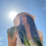 Adah Sharma Instagram - The sun is getting hotter every single day . In just a billion years the heat from the sun will be so intense that liquid water won’t exist on earth . Life on earth will be gone . Forever . Bacteria might be able to survive underground. So put your #sunkissed photos but also be know that bacteria is better than you #stayHumble and be nice and don’t bully people and if you are reading this you have access to the internet which some people aren’t privileged enough to have ! So be greatful 🐞❤️🤓 #100YearsOfAdahSharma #adahsharma The SUN