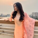 Adah Sharma Instagram - The first teacher was the student of who? 🤡🦍🦌🐞 Wearing @dimpleacharya_official 💆‍♀️ @snehal_uk #100YearsOfAdahSharma #adahsharma