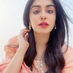 Adah Sharma Instagram - Nose Pin No ?nose pin Yes? (Better be yes I’m wearing one {not this one} for a role 🤫🤐) I have some Coal puns but maybe they are too Kohl for this post hahaa 😎🤓🖤🐞🐼#100YearsOfAdahSharma #adahsharma
