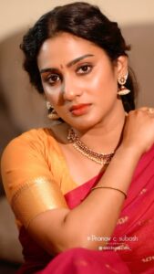 Aditi Ravi Instagram - நிகழவிருப்பது  நிகழும்...💯

💄 @sreegeshvasan_makeupartist 
#saree #instagram #reelitfeelit #reels #music #favourite #💯