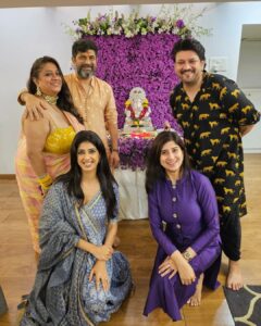 Aishwarya Sakhuja Instagram - With Vighnaharta's blessings, and lots of good food and good times spent with all my favourites, I surely had a Shubh, Sukhi and Khushi wala celebration 😍
.
.
#ganpatibappamorya #bappamorya #darshan #friends #family #festivevibes #aishwaryasakhuja

Outfit by @tara_c_tara

@lizaa_malik 
@gautidihatti 
@aashawarriar 
@geeta_nirupam