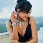 Akansha Chamola Instagram - More “issues “than VOGUE ….. well in my case Pychological & Behavioural Issues 😜 Makeup & Hairstyle 💄 💇‍♀️ @nikksmakeupartist 📸 🎥 Videographer @vipul.s.gautam Stylist @nikksmua Outfit 👗 @_cccreation Accessories 💍 @silverqueenj #bridaljewellery #bridalmakeup #bridalwear #indianbride #lehengacholi #glammakeup #glowup #makeuplook #hairstyles #instafashion #instahair #instamakeup #reelitfeelit #desifashion #instagood #instapic #instamood #portrait #photography #photoshoot #pose #photoshootideas #lookbook #styleinspo #curvyfashion #curvyconfidence #modernbride