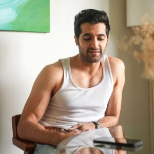 Akshay Oberoi Instagram - August slipped away into a moment in time... 

#MonthlyDump #August