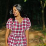 Akshaya Udayakumar Instagram - Maybe she’s born with it 💗✨ #bareskin