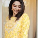 Ameya Mathew Instagram - ഇന്നും എന്നും ജീവിതത്തിൽ സമാധാനവും സന്തോഷവും നിങ്ങൾക്കേവർക്കും ഉണ്ടാവട്ടെയെന്ന പ്രാർത്ഥനയോടെ... അനുഗ്രഹീതമായ ഈദ് മുബാറക് ആശംസകൾ നേരുന്നു.☪️✨ #eidmubarak . 📸 @bibin_framemake Trivandrum, India