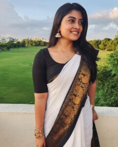 Ammu Abhirami Thumbnail - 247.4K Likes - Most Liked Instagram Photos