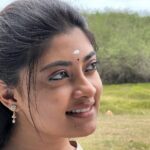 Ammu Abhirami Instagram - Being ஜகதாம்பாள் ❤️ Loving ஜகதாம்பாள்❤️ Living ஜகதாம்பாள்❤️ Pc: @pari_irap Director aiya✨ Thiruvannamalai.