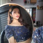 Anaika Soti Instagram - Mirror never lies.... Thats bullshit! Some mirrors make u twice your size 😑
