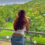 Anaika Soti Instagram - Had one of the most relaxing weekends. Nothing better than mountains, music, & a beautiful cloudy sky. 💆🏼‍♀️🌴🌦️☁️ @spicymangoofficial
