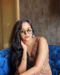 Ananya Instagram - 🤎🧿

#ananya #instagram #love #photooftheday #instadailyphoto #fashion #myself #primetimeevent #primetimemovies