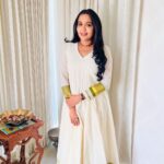 Ananya Instagram - ഉത്രാso ❤️🍀 Stylist: @rashmimuraleedharan Muh : @sajithandsujith Outfit : @kalaakaari Jewellery : @priya_anokhi_ #uthradam #onam #festival #kerala #positivity #happiness #❤️