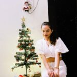 Apoorva Arora Instagram - Merry Christmas 🎄