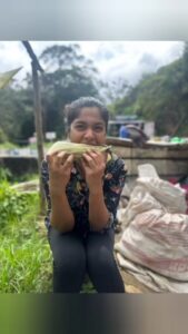 Archana Kavi Instagram - Bhumi sundaram... 🌏
.
#reel #munnar #nature #natutelovers