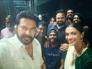 Arjun Ashokan Instagram - Blessed Onam ❤️ @mammootty @rahul_madking @sidharthbharathan @bramayugam 
📸 : @saranblackstar ❤️