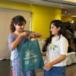 Arya Instagram - There are times in life when words are just not enough to express certain feelings… This was one such moment… Chechi… thank you for being the sweetest and kindest to me .. Means a lot … thank you and much much love Always ❤️😘 @manju.warrier 💕 Pc @pranavraaaj 😍 #happiness #speechless #overwhelmed #manjuwarrier #chechi #sweetheart