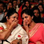 Asha Sharath Instagram - I always treasured this moment..Happy birthday Chitra cheichi❤️❤️ 📷 jpphotography