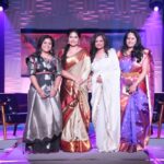 Asha Sharath Instagram - Back home now in kochi after performing at AKMG (Association of Kerala Medical Graduates) in Michigan - USA on the 23rd this week. On the 22nd was a special chat Q&A session with the AKMG delegates. Felt very happy to see our Kerala Malayalee doctors doing very well in USA.😊👍. Hats off to them. They have played their part in establishing our Kerala presence in USA and furthering our art and culture there. That the AKMG members participated in the program by way of a dance performance with me on stage is a proud reminder of the artistic talents amongst doctors. Art is one medium to bind people together and bring the warmth and closeness amongst us Malayalees in far away countries too. Specail thanks to AKMG USA team for having made this event a grand success 🙏🙏😍😍❤️. @biju.zacharia
