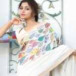 Athmiya Instagram - Happy Onam ❤️ 💄 @_sapnas_makeover 💙 👗 @zeenaldesigns 💙 📸 @ashkaralihamza_official 💙 Kochi, India