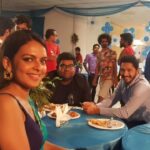 Bidita Bag Instagram - @shreyastalpade27 is a complete sweetheart. I have watched so many of his films over the years, like Iqbal, Dor. His comic timing is also superb. He is very grounded and cooperative. I remember we needed a blue saree to shoot for a scene but couldn't find one. At the time Shreyas was going to from Mumbai for a day, so I requested him if he could request his wife and bring a blue saree with him. And he brought a suitcase full of blue sarees to chose from. 🤦💙 He is that dedicated and cooperative with his team. @deeptitalpade is equally sweet 😍💙 #TeenDoPaanch