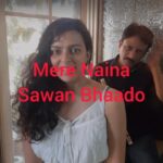 Bidita Bag Instagram - Sunday afternoon impromptu jamming session with @rajeshtailang sir 😁 All #rajeshtailang fans... Like thoko aur comments thoko 🙋🤘 #merenaina #latamangeshkar #kishorekumar #mirzapur #mirzapur2 #Bhaukaal #bhaukaal2 #bandishbandits