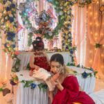 Charu Asopa Instagram - वक्रतुण्ड महाकाय सूर्यकोटि समप्रभ । निर्विघ्नं कुरु मे देव सर्वकार्येषु सर्वदा ॥🙏