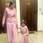 Charu Asopa Instagram - Happy Janmashtami to everyone❤️🙏 Hathi ghoda Pallki Jai Kanhaiya lal ki 🙏 @littleens_official