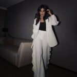Chitrangada Singh Instagram - All Suited Up ..🤵🏻‍♀️🖤 . . Outfit : @shantalllacayo MUHA: @saniya.advani Jewelry: @misho_designs Styled by : @eshaamiin1 📸 @israniphotography #powersuiting