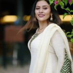 Dhanya Mary Varghese Instagram - May the spirit of Onam bless you and your family. I wish that they guide you to success in your life. Happy Onam✨ 👗 : @thanzscouture 📸 : @jaasweddingphotography #onamspecial #dhanyamaryvarghese #actress #model #dancer #biggboss #biggboss4 #biggbossmalayalamseason4 #onam #onamvibes #onamfashion #onamcelebration #onamshoot #onamshoot🎥 #festivewear #festival #kerala #keralagallery #keralafestival #trending #trendingsongs