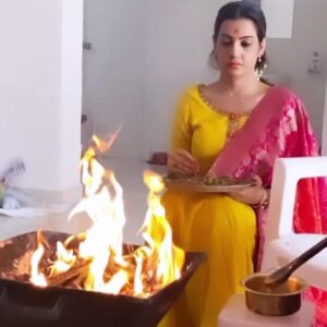 Diksha Panth Instagram - Believing in years of hard work and efforts, made me earn this dream, my house that made my family and moreover myself proud. Hard work does pays off🥲 #swipeleft #love #hardwork #efforts #singlehanded #dreamhouse #dikshapanth