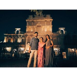 Diksha Panth Instagram - Birthday 2020☺️♥️ #love #peace #loyalty #diikshhapanth #instadaily #instagram #follow #instalike 

Outfit: @arka_by_divya_kanigalupula