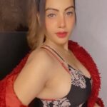 Diksha Panth Instagram - Saaf pata chalta hai 🤩😅 . . . . . . . . . . . . . . . . . #explore #explorepage #instareel #dikshapantth #exploremore #trending #trend #instagram #instagood #instadaily #instafood #instamood #instamoment #instafashion #hyderabad #dikshapanth #deekshapanth