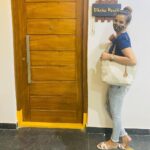 Diksha Panth Instagram - Alone , by herself she built the kingdom that she wanted♥️ #independentwoman #selfmade #dreamhouse #hardworkpaysoffs #singlehanded #singlehappy