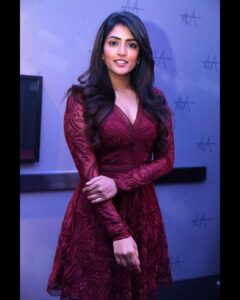 Eesha Rebba Instagram - ♥️ Makeup : @venkateshparam Hair : Raju