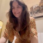 Elli AvrRam Instagram - A Birthday spent with my fan-clubs❤️!!! •29/7-2023• I’ve always been wanting to interact and get to know you guys, and I’m so happy we could finally do this, and it’s all thanks to all of you for reaching out to me wanting to celebrate me on my birthday🥹❤️💐🙏 I feel so special! Thank you for the constant support and love🥹❤️Lots of love to you all, always!! Looking forward to more of this!!! May we grow together like one big family❤️ Thank you for giving me this special memory Angelina, Anjal, Stella, Dimitra, Nozima and Siddhart🥰💐!!! #blessed #birthday #memoriesforlife #elliavrram #yourstruly #fanclub #special #thankyou Kolkata